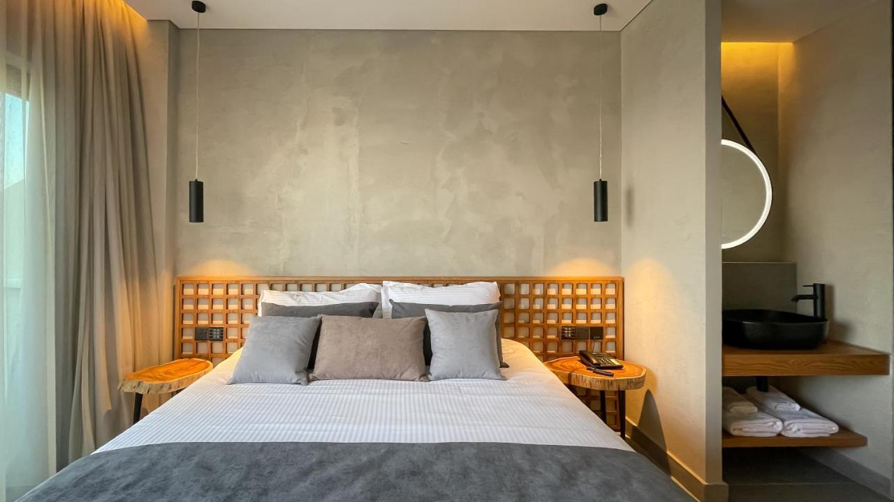 Ξενοδοχείο Cavo Zoe Seaside 4*