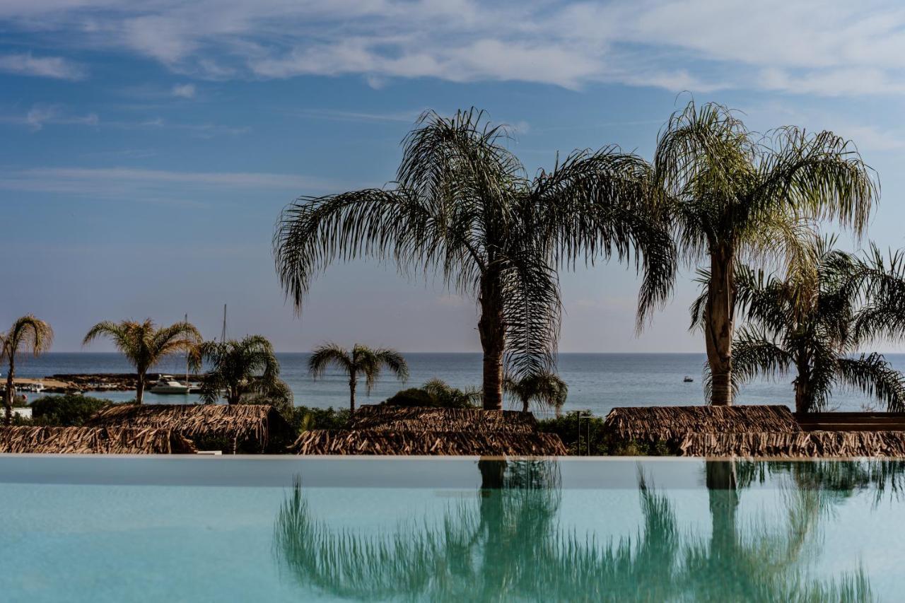 Cavo Zoe Seaside Hotel