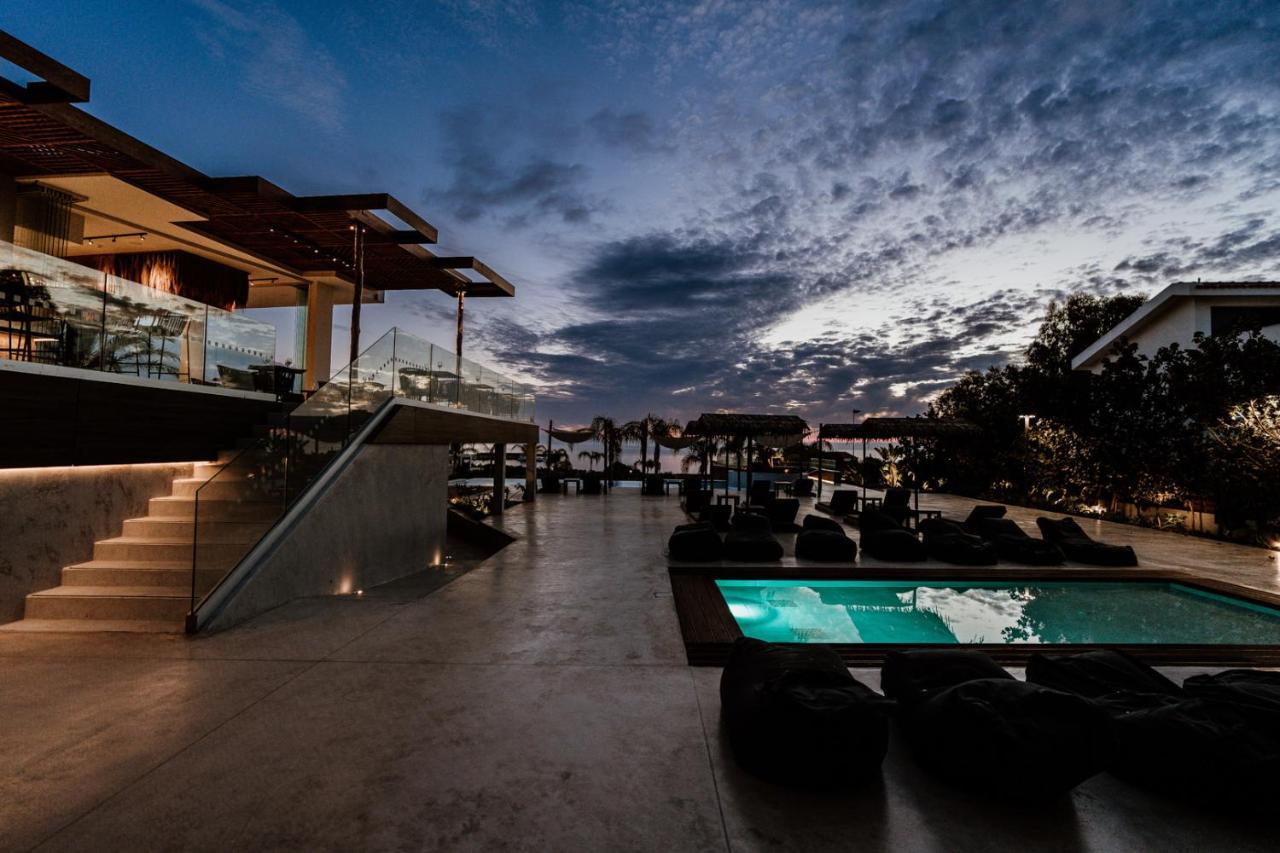 Cavo Zoe Seaside Готель 4*