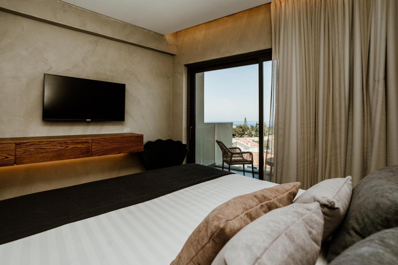 Готель Cavo Zoe Seaside